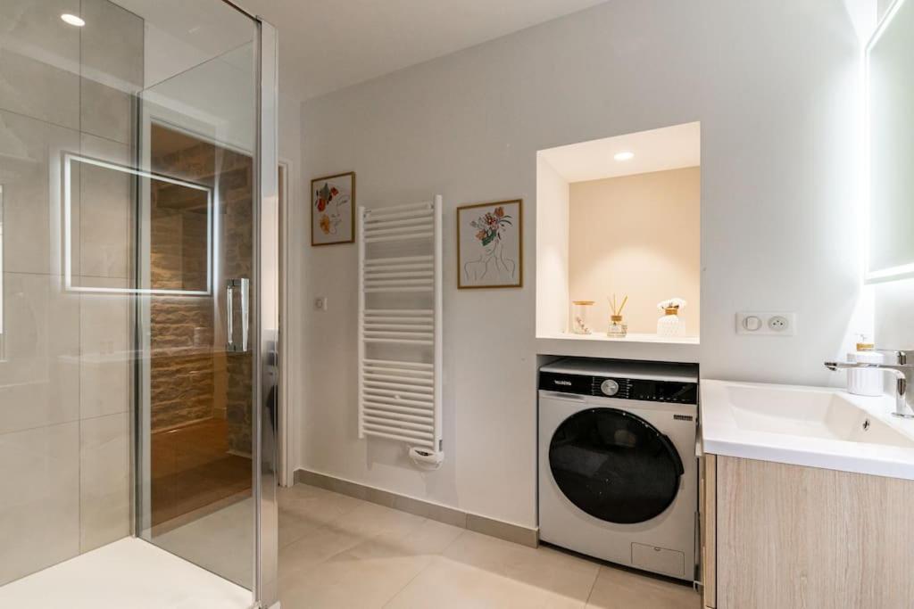 Le Volnay Apartment *
